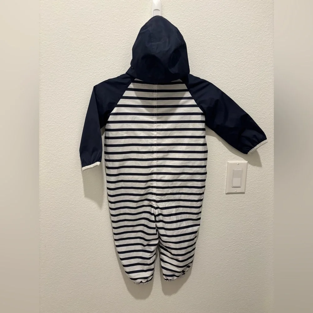 GAP Kids Navy and White Striped Footie NEW 18-24 Months